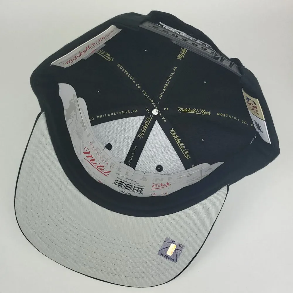 Milwaukee Bucks Mitchell & Ness NBA Snapback Cap Hat 3D Logo Black White Art NWT